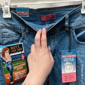 Fashion Nova brand WAX JEAN distressed skinny jeans size 13 light blue nwt